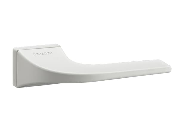 Ручка Oia 125- 24E white итальянского бренда ORO&ORO